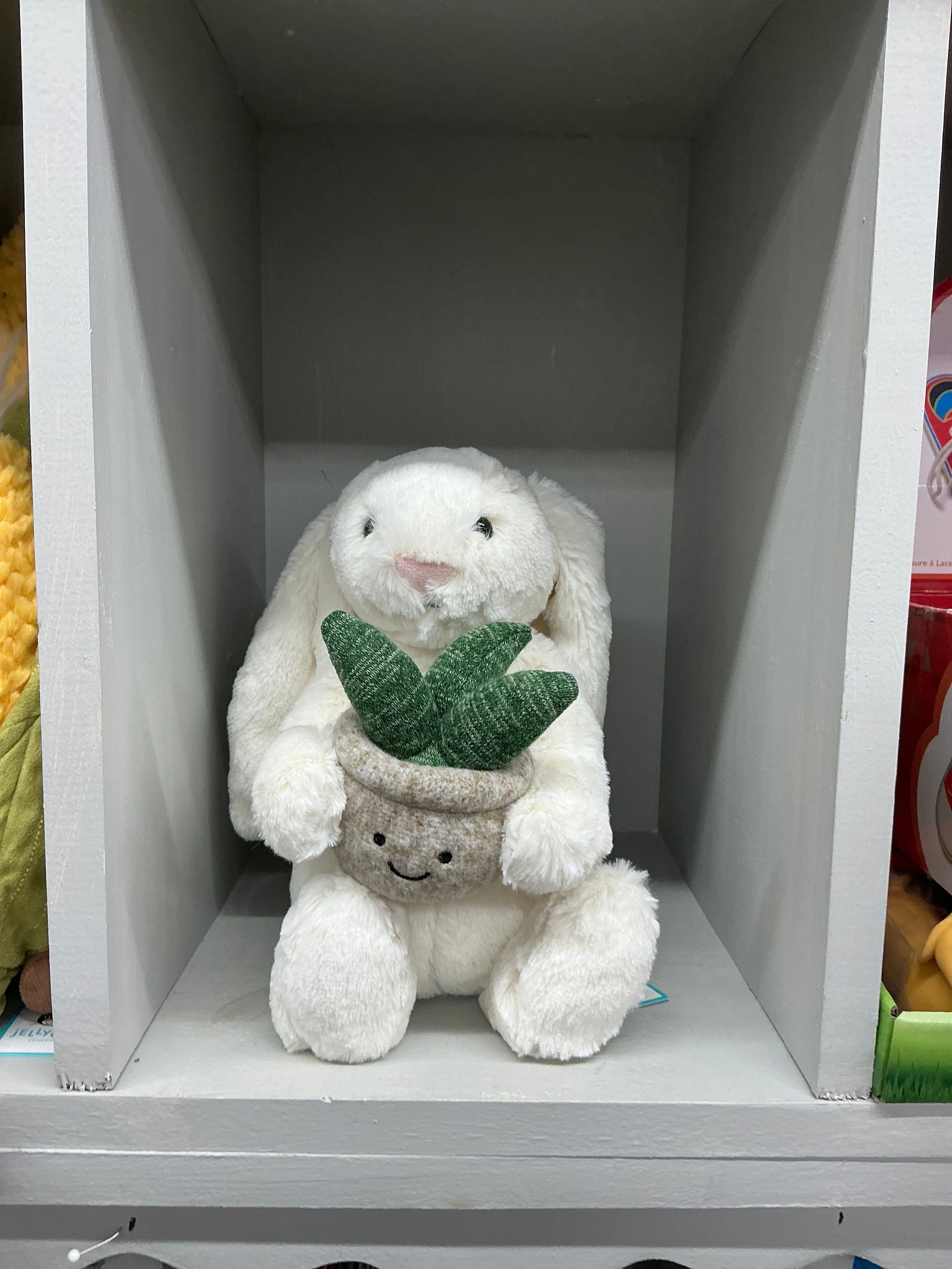 Jellycat Cream Bunny W Plant